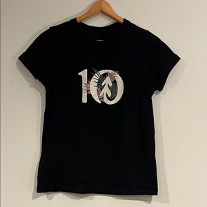 TENTREE Women’s Medium Organic Cotton Logo Graphic Tee Shirt Sleeve Black EUC